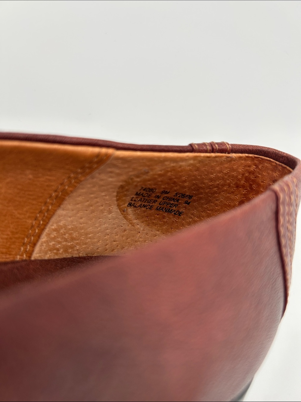 Clarks Artisan Collection Women's Burgundy Leather Slip-On Mules/Clogs - Picture 3 of 12